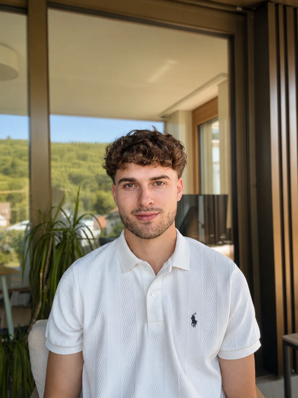 Noé Stoll, Gründer von NOÉ